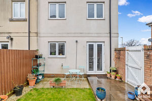 Photo 11- click for photo gallery